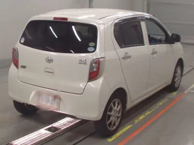 Daihatsu MIRA E S