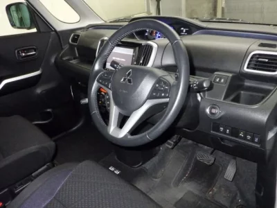Mitsubishi DELICA D2
