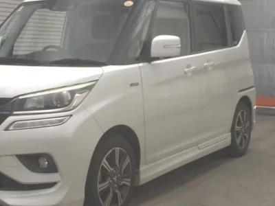 Mitsubishi DELICA D2
