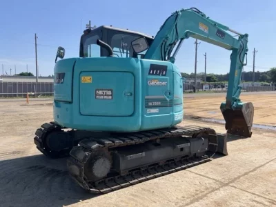 KOBELCO SK75SR-3