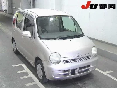 Daihatsu MOVE LATTE