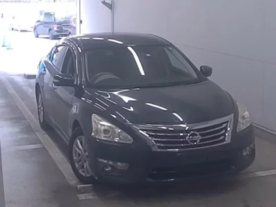 Nissan TEANA