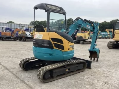 KOMATSU PC20UU-3