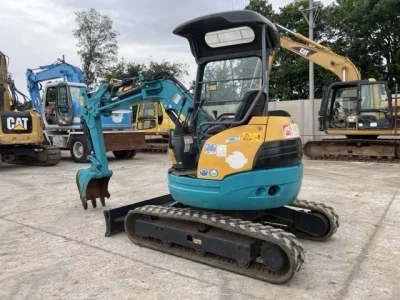 KOMATSU PC20UU-3