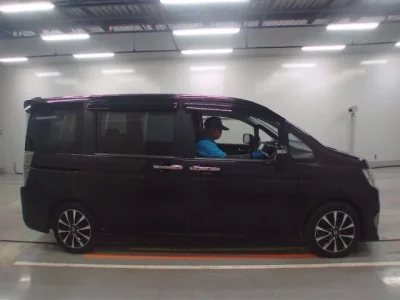 Honda STEP WAGON