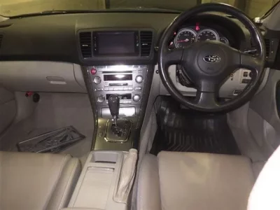 Subaru LEGACY B4