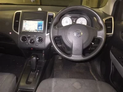 Nissan WINGROAD