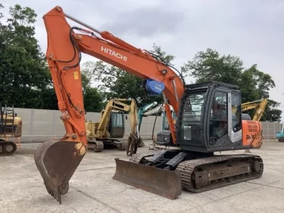 KOMATSU PC75UU-1
