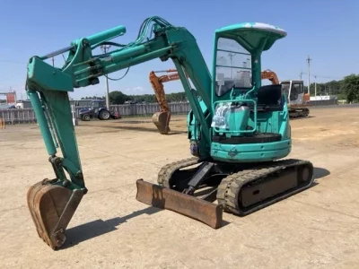 KOMATSU PC28UU-2