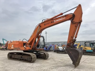 KOMATSU PC28UU-2