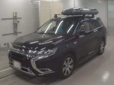 Mitsubishi OUTLANDER PHEV
