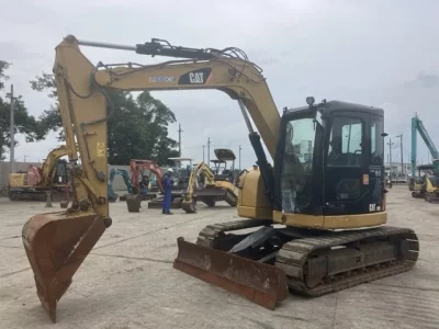HITACHI EX55UR