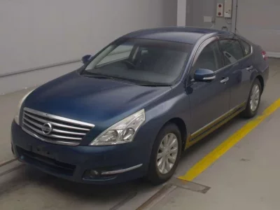 Nissan TEANA