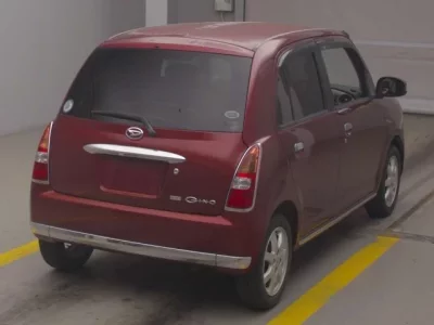 Daihatsu MIRA