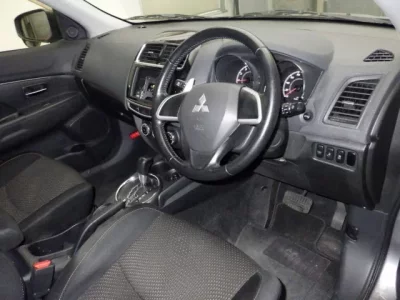 Mitsubishi RVR