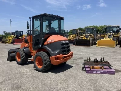 HITACHI ZW40-5B