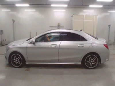 Mercedes-Benz CLA CLASS