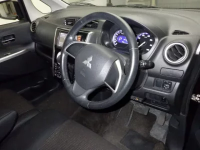 Mitsubishi EK CUSTOM