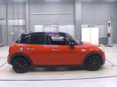 BMW MINI