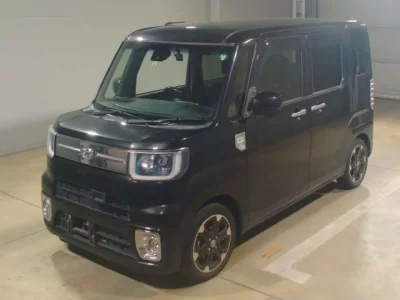 Toyota PIXIS MEGA