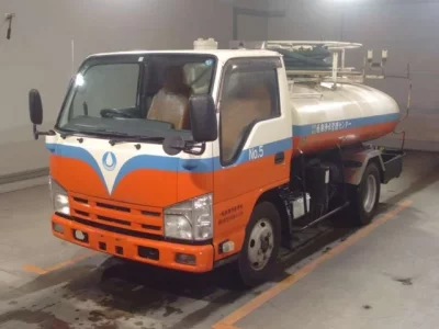 Isuzu ELF