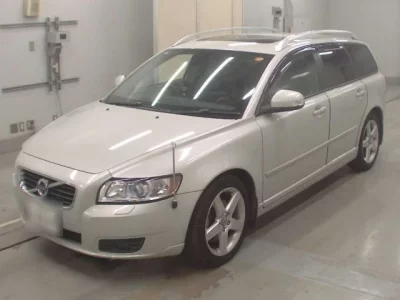 Volvo V50