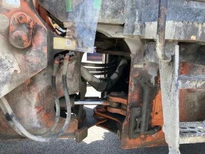 HITACHI ZW180