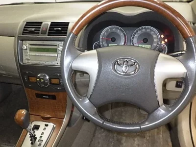 Toyota COROLLA AXIO