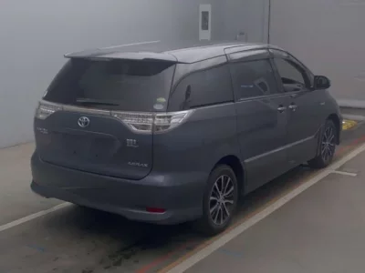 Toyota ESTIMA HYBRID
