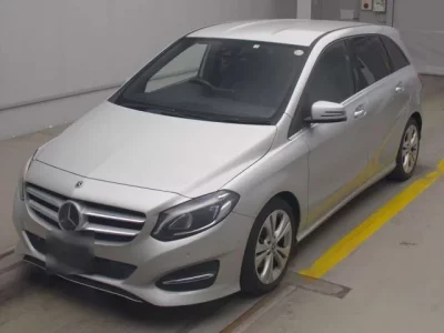 Mercedes-Benz B CLASS