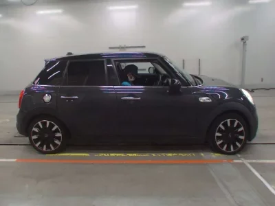 BMW MINI