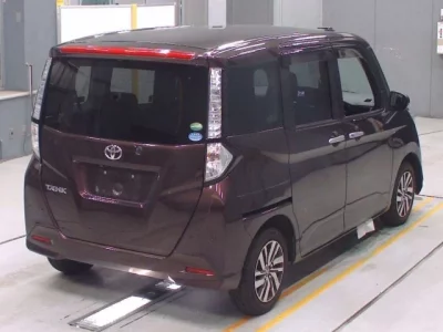 Toyota TANK