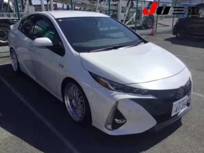 Toyota PRIUS PHV