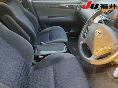 Toyota IPSUM