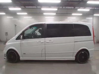 Mercedes-Benz V CLASS