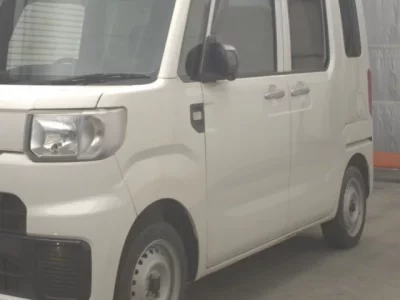 Daihatsu HIJET CADDIE