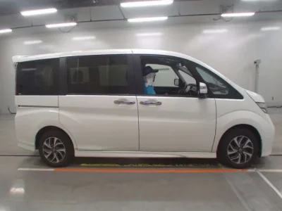Honda STEP WAGON
