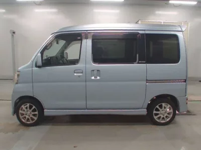 Daihatsu Atrai Wagon