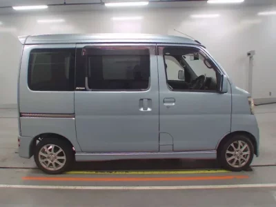Daihatsu Atrai Wagon