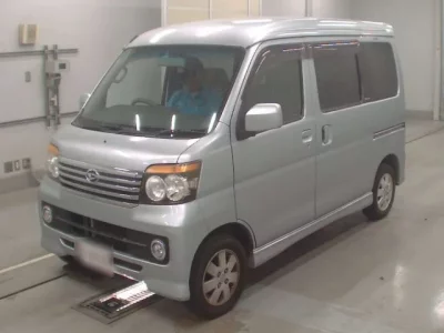 Daihatsu Atrai Wagon