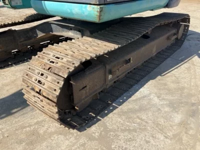 KOBELCO SK135SR-2