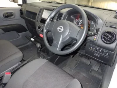 Nissan AD