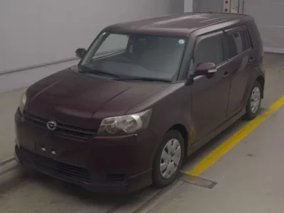 Toyota COROLLA RUMION