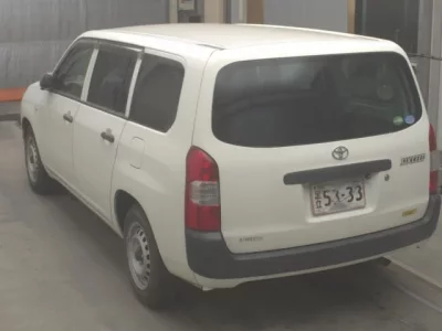 Toyota SUCCEED