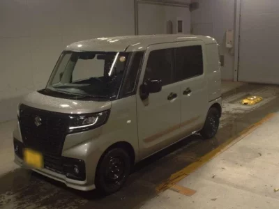 Suzuki SPACIA BASE