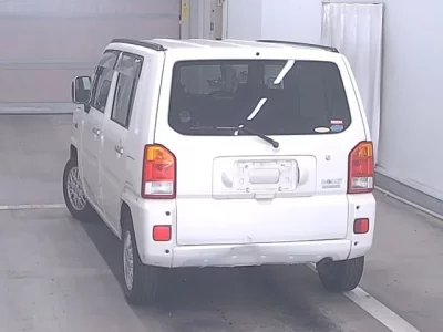 Daihatsu NAKED