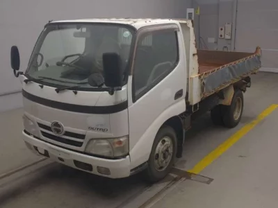 Hino DUTRO