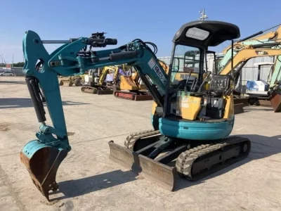 KOMATSU PC138US-8