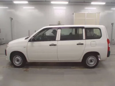 Toyota SUCCEED