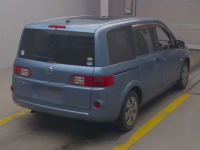 Nissan LAFESTA